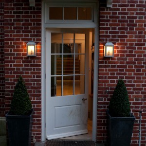 Door lighting design Hampshiregarden3